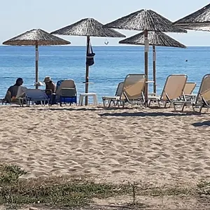  Apartament Ammos Seafront Family